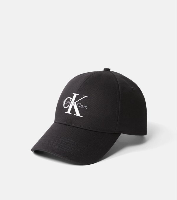 Gorra Calvin Klein 5004G...