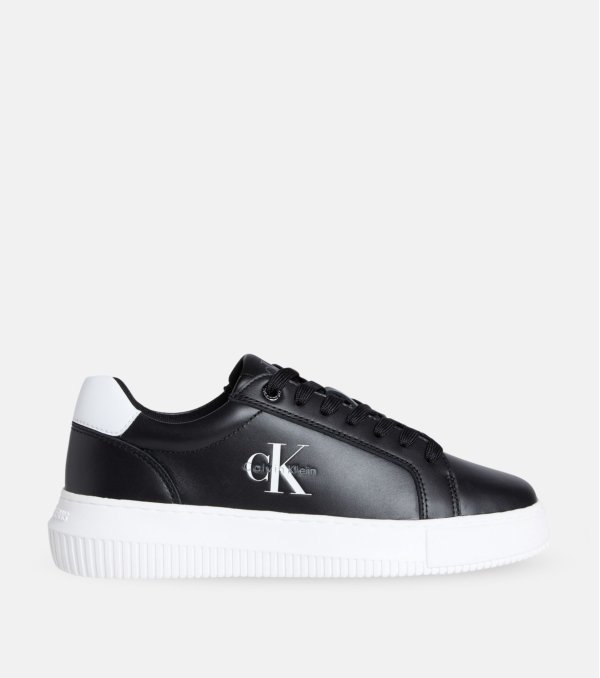 Deportivo Calvin Klein...