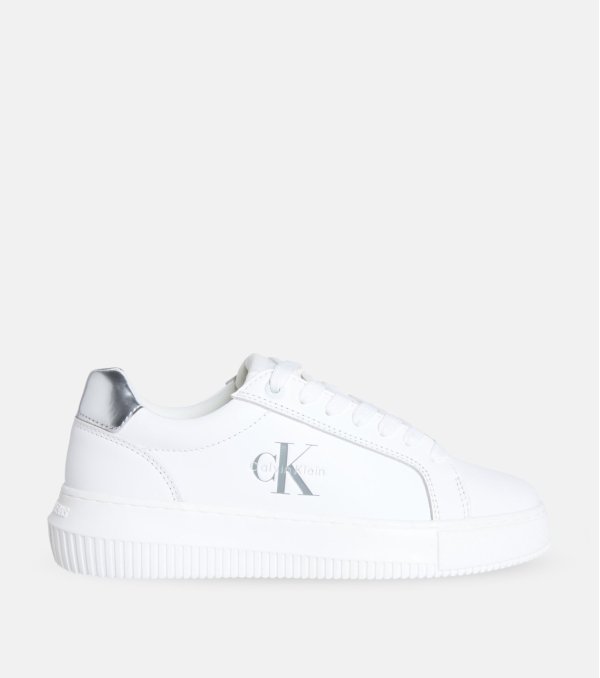 Deportivo Calvin Klein...