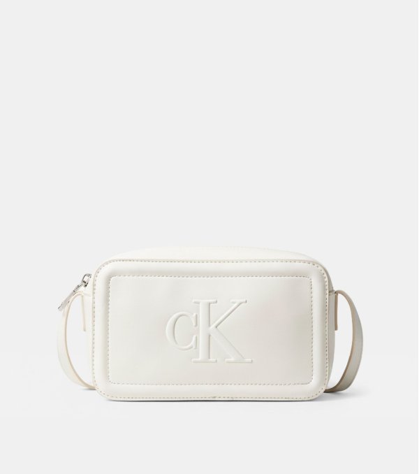 Bolso Calvin Klein 3220G...