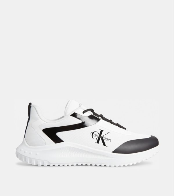 Deportivo Calvin Klein...