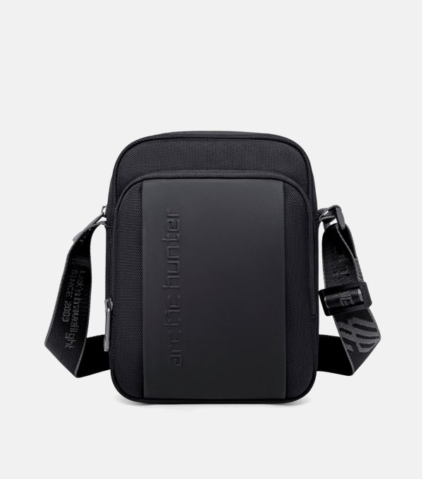 Reporter Artic Hunter...