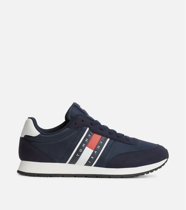 Deportivo Tommy Hilfiger...