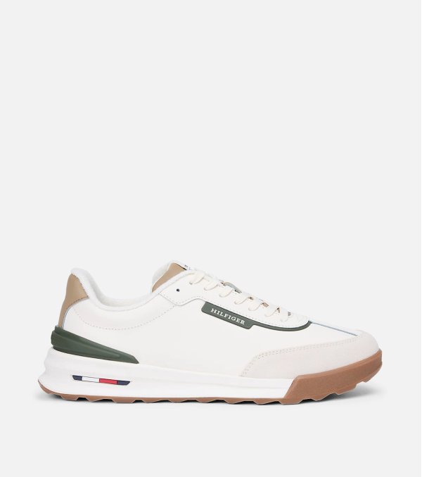 Deportivo Tommy Hilfiger...