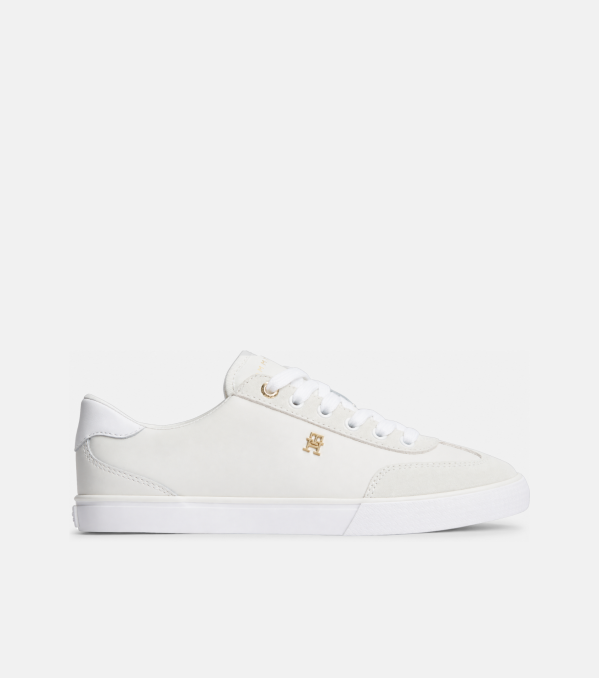 Deportivo Tommy Hilfiger...