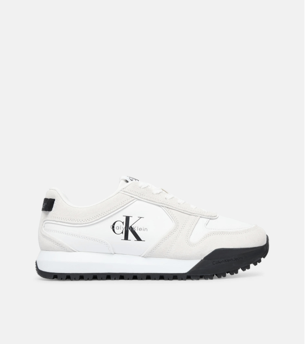 Deportivo Calvin Klein...
